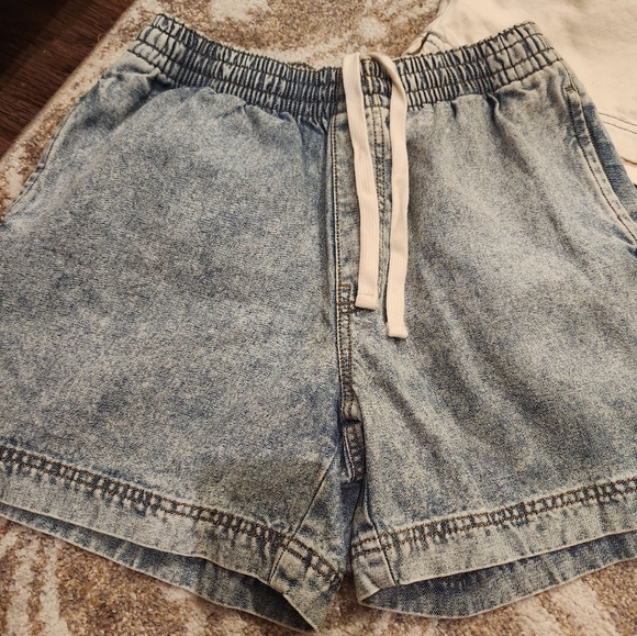 Set of 2 Urban Outfitters mens shorts - Picture 3 of 10
